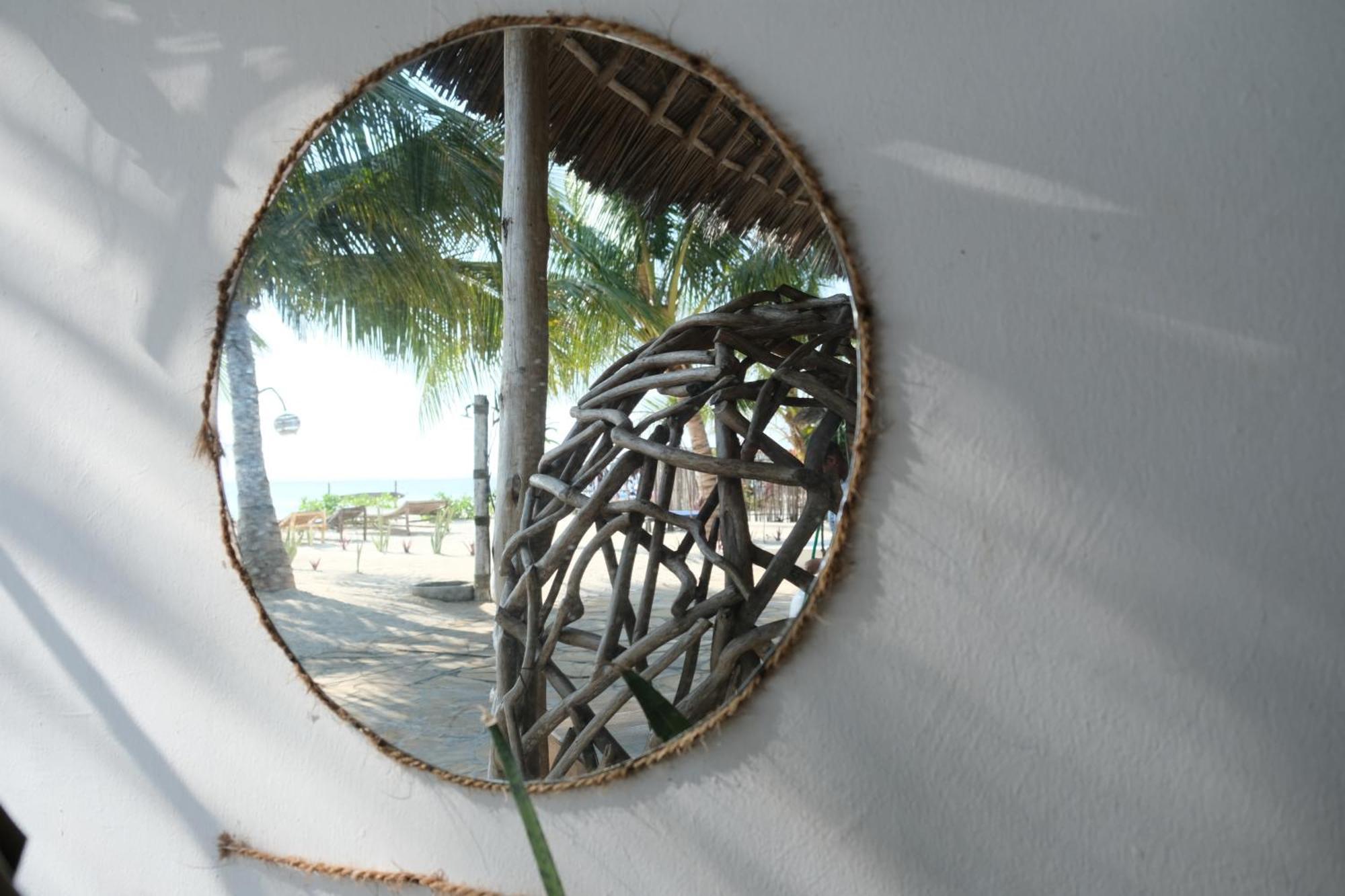 Sofia Sea View Hotell Pwani Mchangani Rum bild