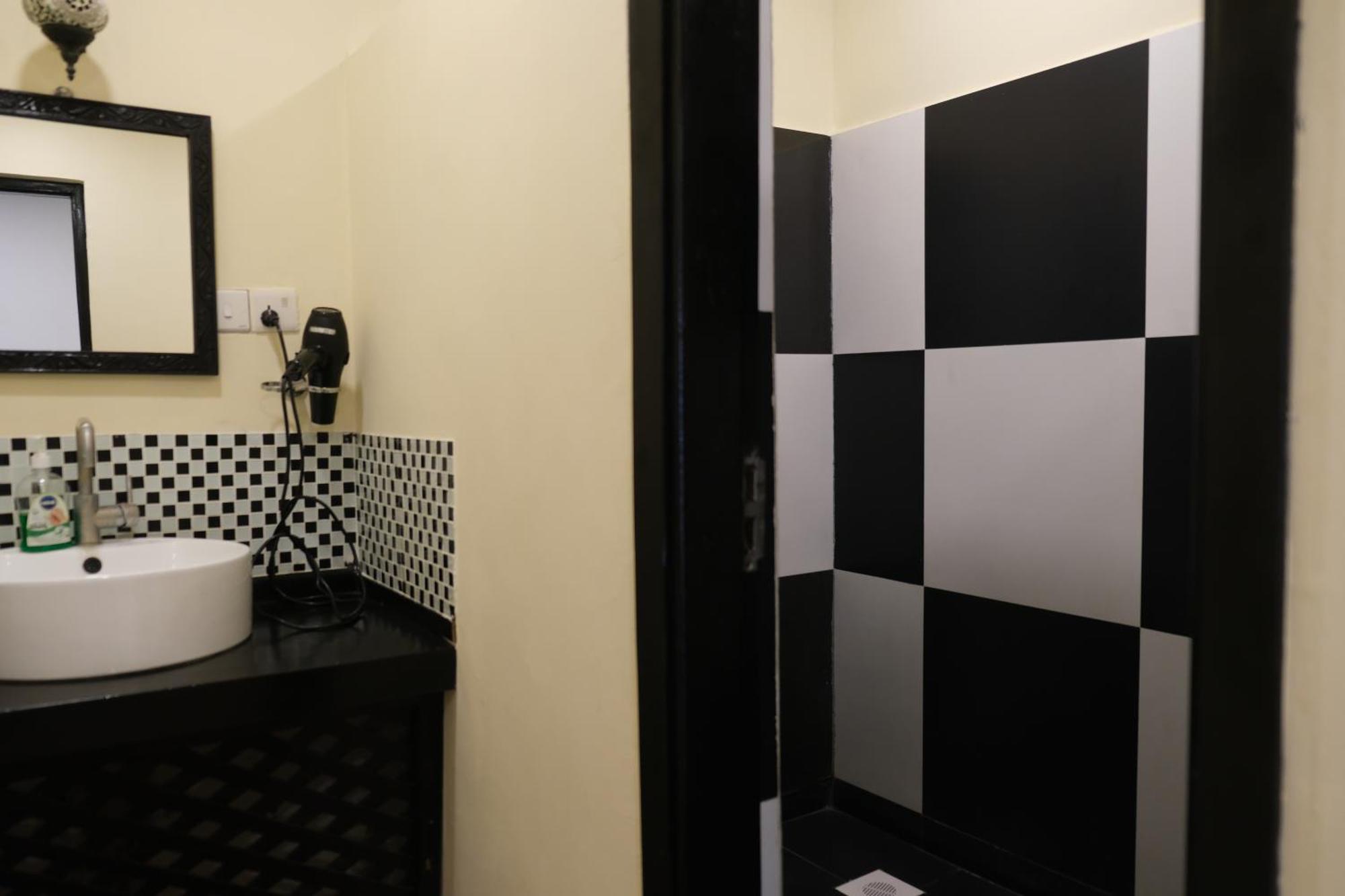 Sofia Sea View Hotell Pwani Mchangani Rum bild